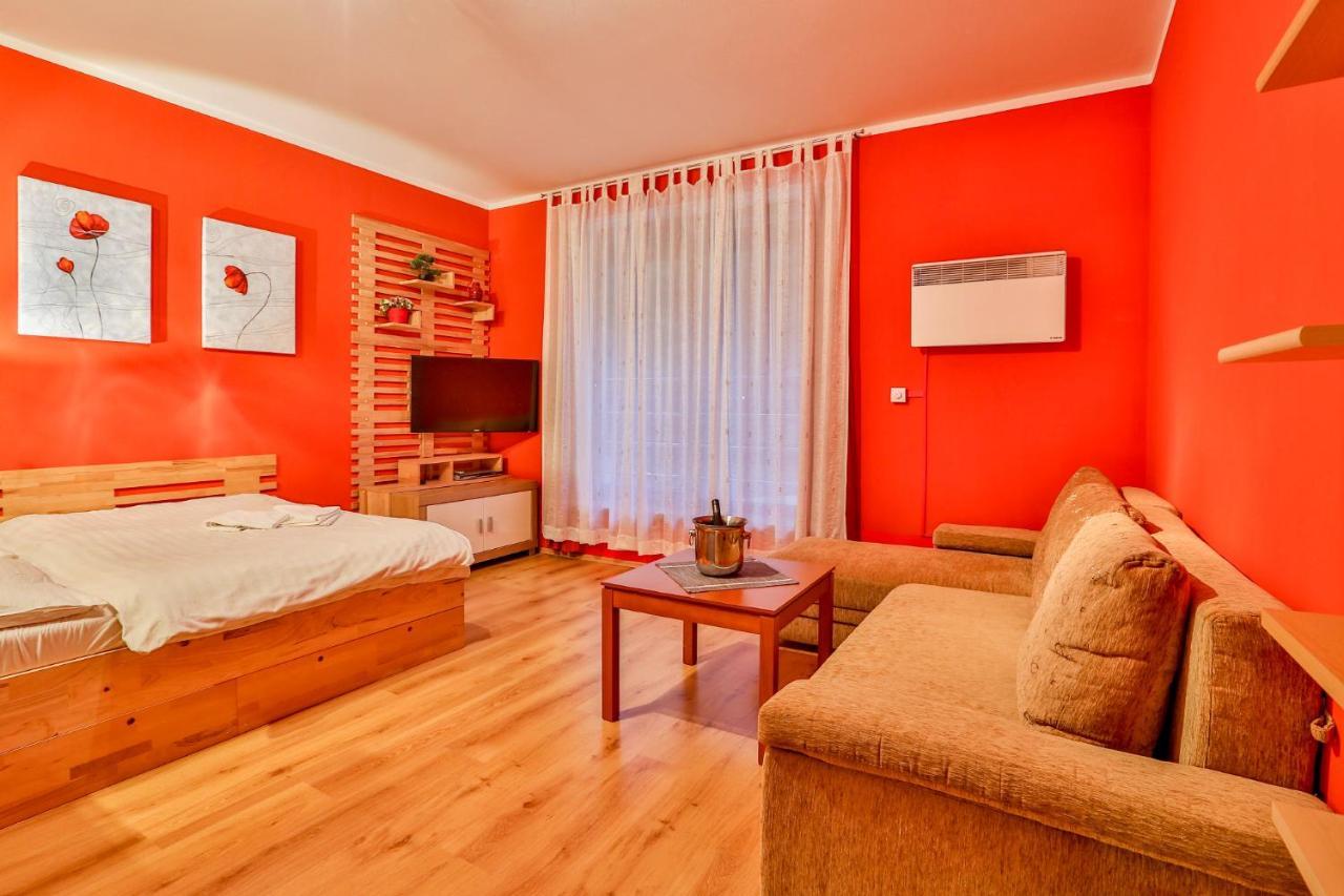 Apartmánový dom Fatrapark 1 - Hlavná recepcia Ruzomberok Esterno foto