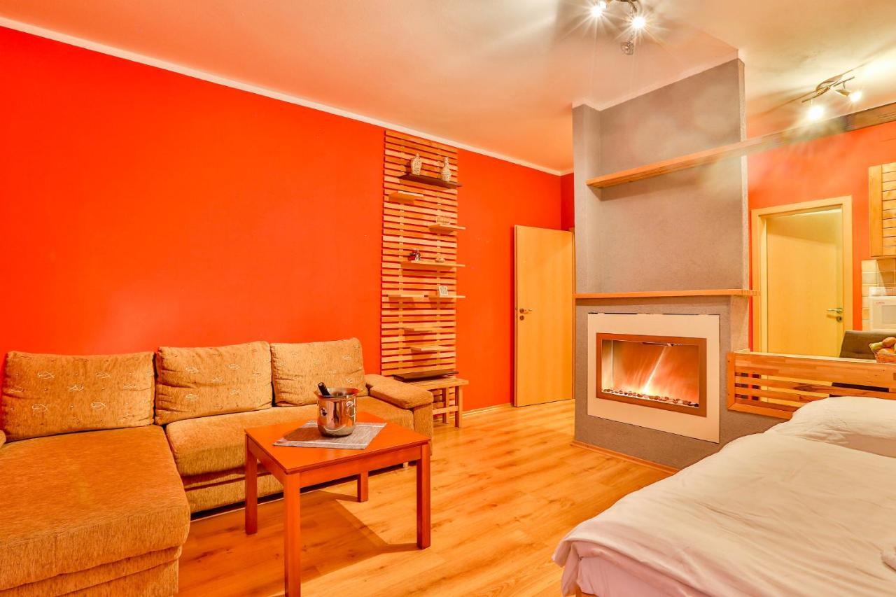 Apartmánový dom Fatrapark 1 - Hlavná recepcia Ruzomberok Esterno foto