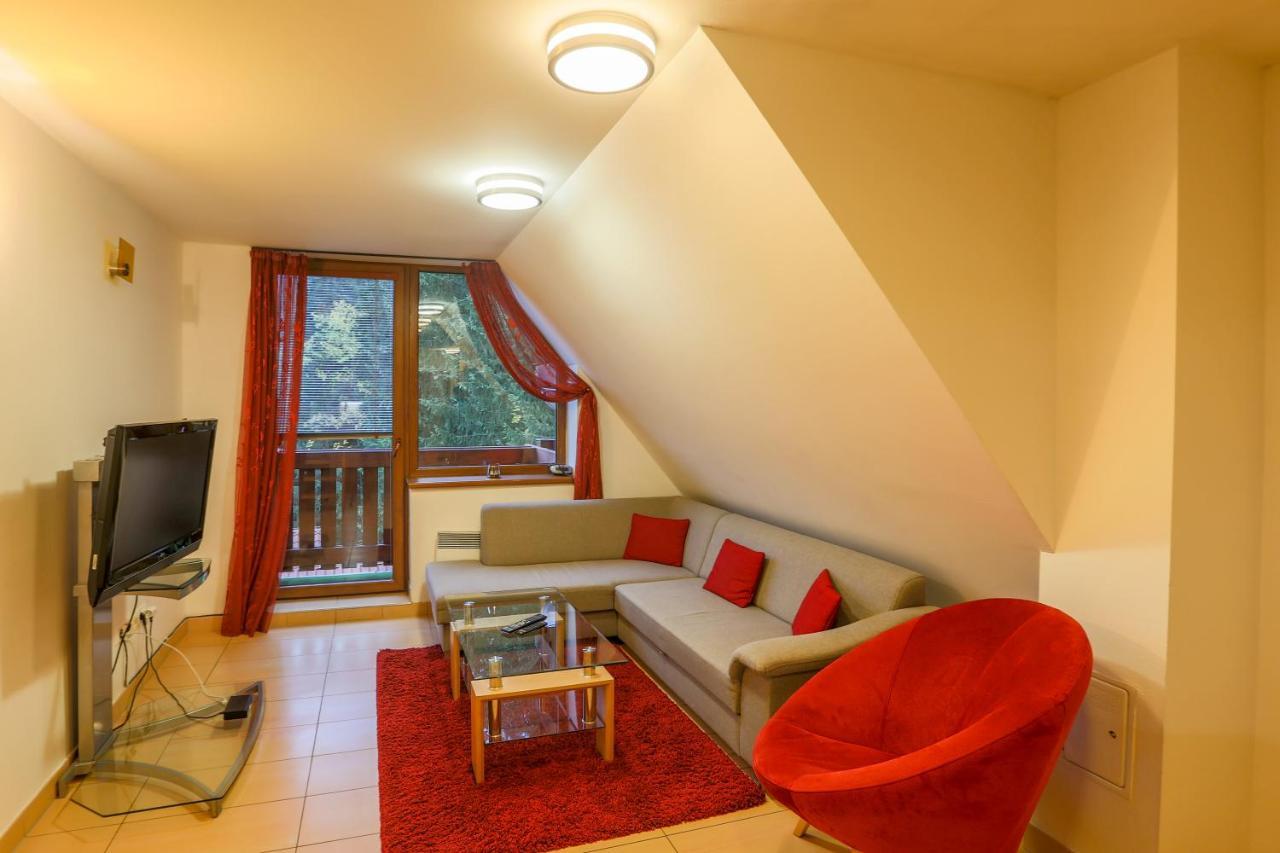 Apartmánový dom Fatrapark 1 - Hlavná recepcia Ruzomberok Esterno foto