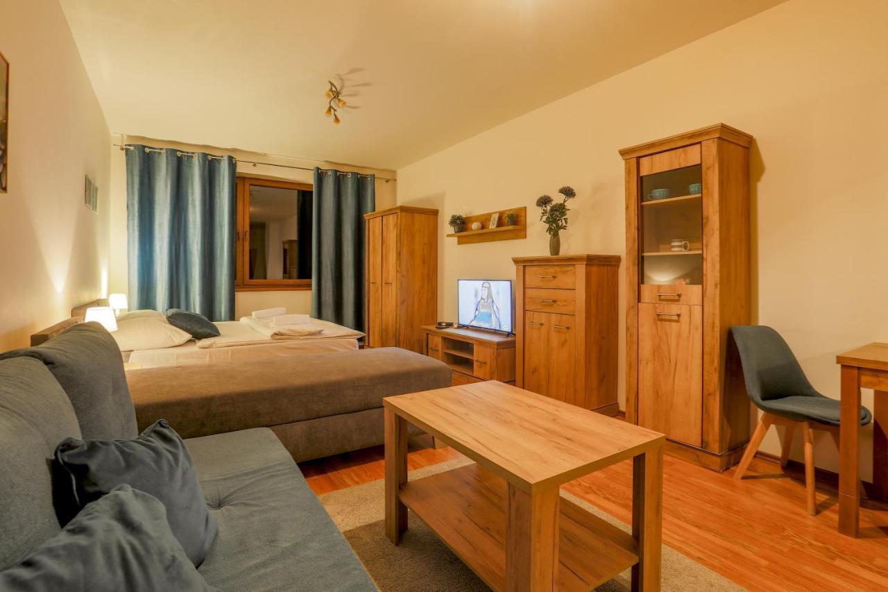 Apartmánový dom Fatrapark 1 - Hlavná recepcia Ruzomberok Esterno foto