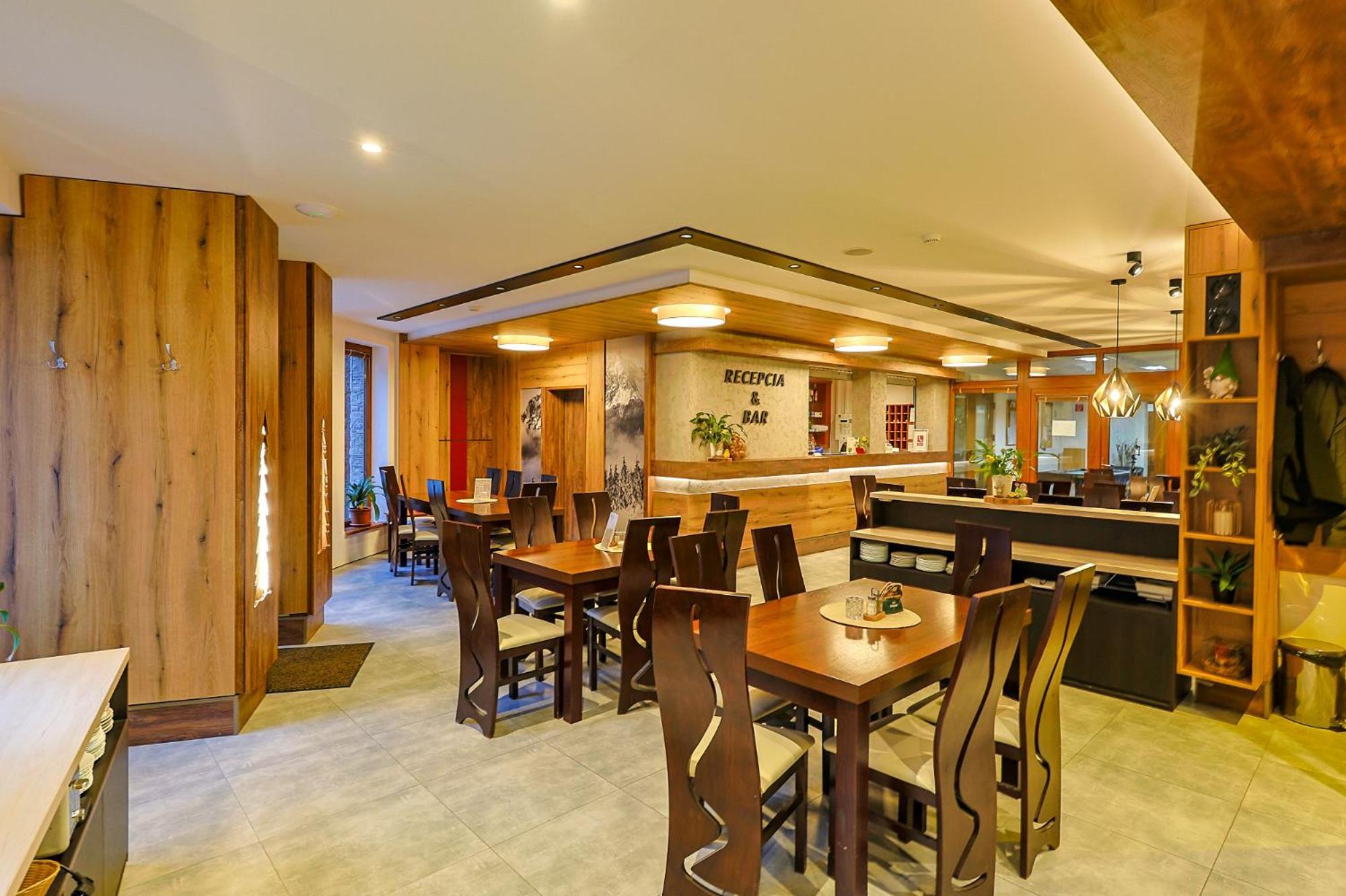 Apartmánový dom Fatrapark 1 - Hlavná recepcia Ruzomberok Esterno foto
