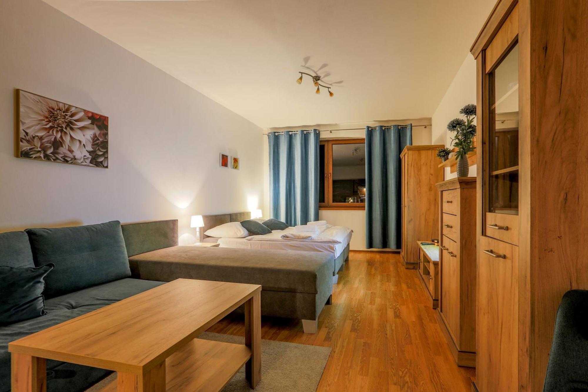 Apartmánový dom Fatrapark 1 - Hlavná recepcia Ruzomberok Esterno foto