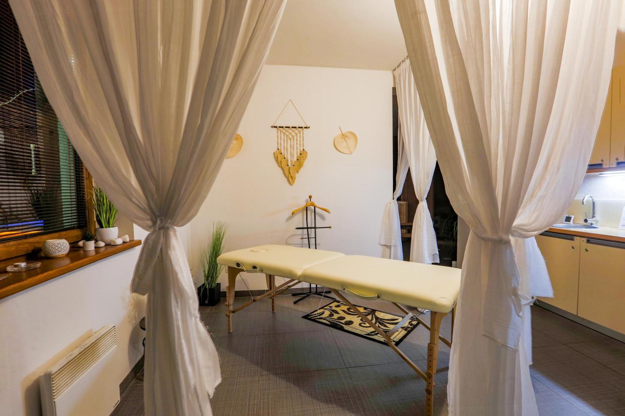 Apartmánový dom Fatrapark 1 - Hlavná recepcia Ruzomberok Esterno foto